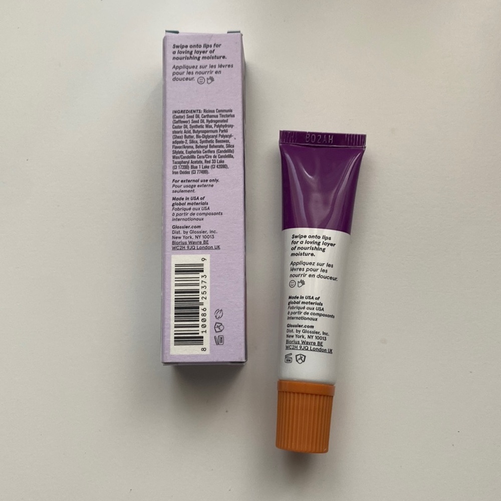 ⚡️ FLASH SALE 🆕 GLOSSIER | Berry Balm Dotcom - Picture 2 of 4